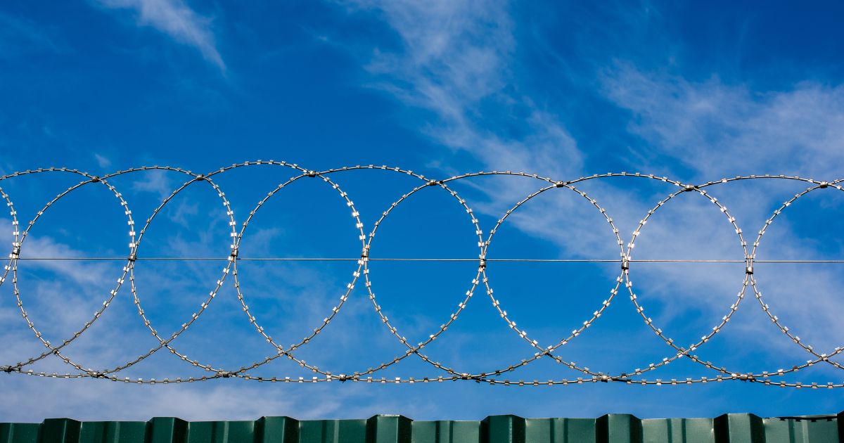 Two Queensland Prisons to be returned to public control